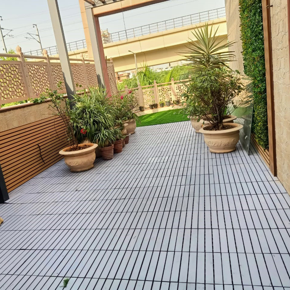 Glossy Wooden Deck Tiles (30x30 CM) Light Grey